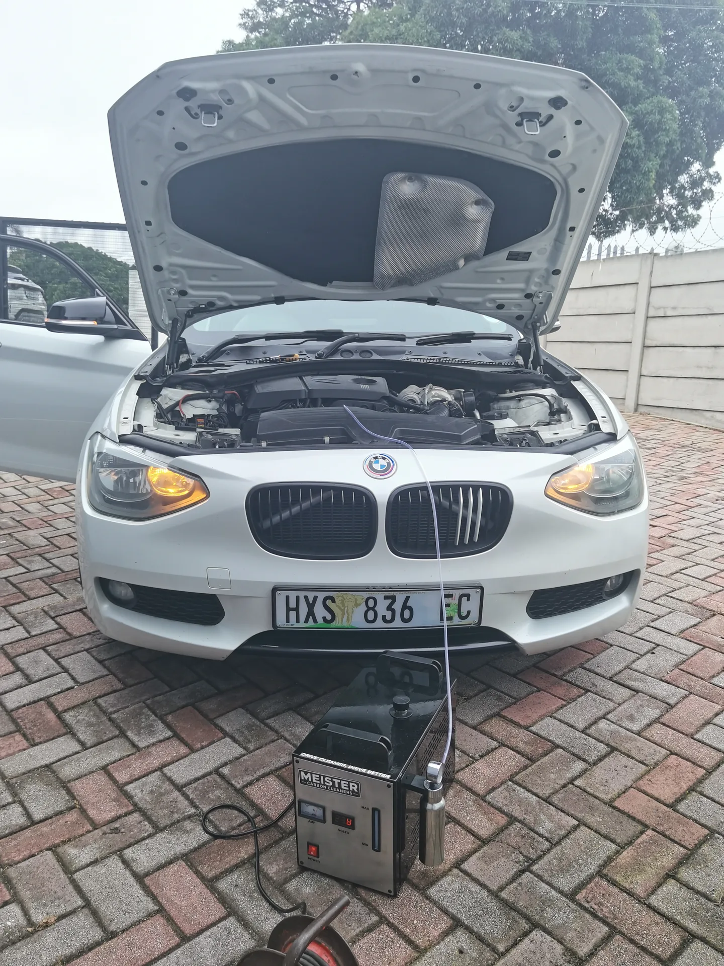 Real vehicle carbon cleaned by MCC