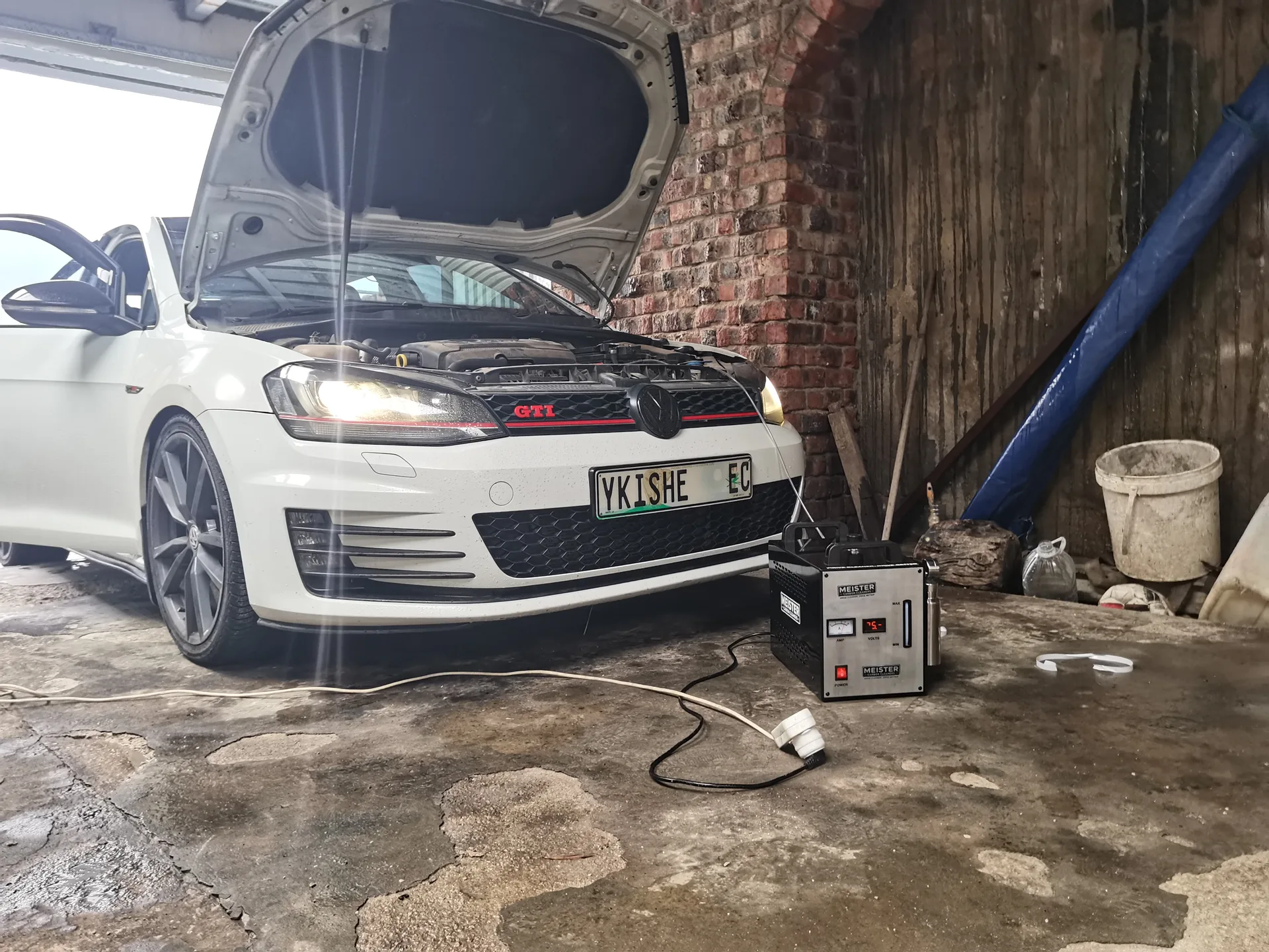 Real vehicle carbon cleaned by MCC