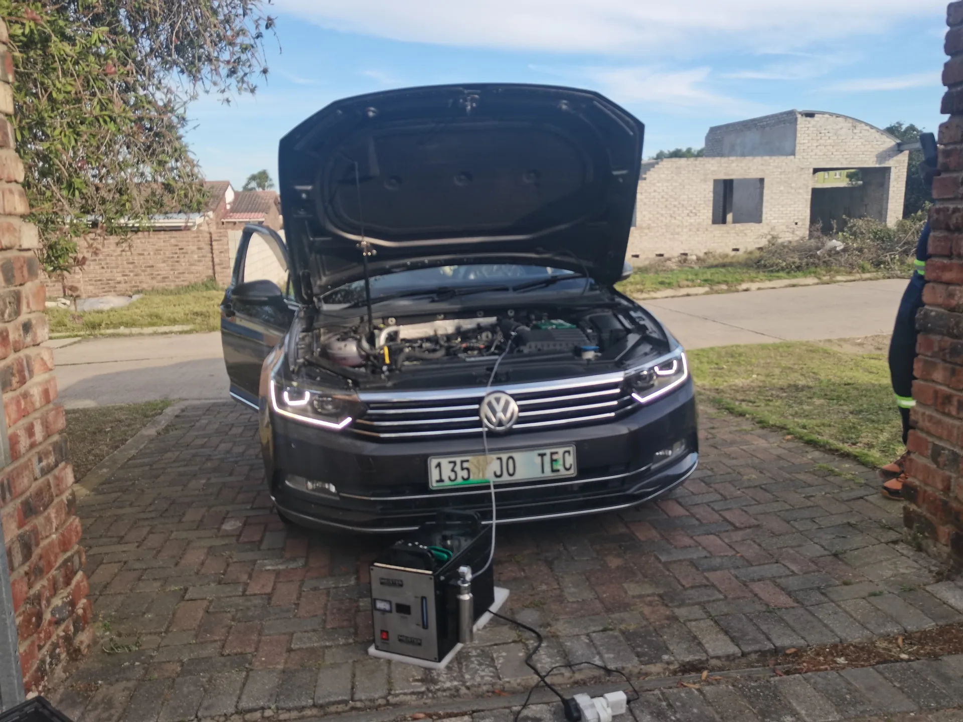 Real vehicle carbon cleaned by MCC